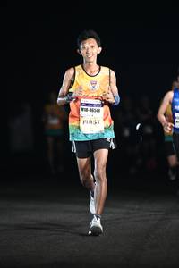 BIB: 46548
                            <button type="button" onclick="openModal(7379876)" class="btn btn-primary btn-sm float-right btn-popup" data-toggle="modal" data-target=".modal-high-quality">
                        <i class="fas fa-shopping-cart"></i> Add to Cart
                    </button>
                                            <button type="button" onclick="isThisMe(7379876, true)" class="btn btn-success btn-sm float-right btn-popup btn-isme hidden" data-toggle="tooltip" data-placement="bottom" title="นี่คือรูปของคุณใช่ไหม คลิกที่นี่เพื่อเอาเข้าอัลบั้ม">
                        <i class="fas fa-plus"></i> Add to album
                    </button>
                    <button type="button" onclick="isThisMe(7379876, false)" class="btn btn-warning btn-sm float-right btn-popup btn-isnotme hidden">
                        <i class="fas fa-ban"></i> Remove from album
                    </button>