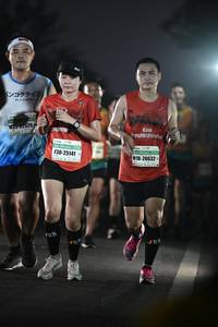 BIB: 22526, 25141, 26632, 
                            <button type="button" onclick="openModal(7820752)" class="btn btn-primary btn-sm float-right btn-popup" data-toggle="modal" data-target=".modal-high-quality">
                        <i class="fas fa-shopping-cart"></i> Add to Cart
                    </button>
                                            <button type="button" onclick="isThisMe(7820752, true)" class="btn btn-success btn-sm float-right btn-popup btn-isme hidden" data-toggle="tooltip" data-placement="bottom" title="นี่คือรูปของคุณใช่ไหม คลิกที่นี่เพื่อเอาเข้าอัลบั้ม">
                        <i class="fas fa-plus"></i> Add to album
                    </button>
                    <button type="button" onclick="isThisMe(7820752, false)" class="btn btn-warning btn-sm float-right btn-popup btn-isnotme hidden">
                        <i class="fas fa-ban"></i> Remove from album
                    </button>