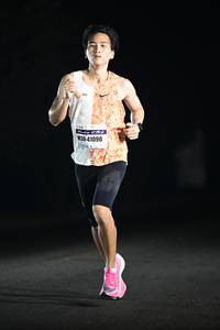 BIB: 41090
                            <button type="button" onclick="openModal(7968591)" class="btn btn-primary btn-sm float-right btn-popup" data-toggle="modal" data-target=".modal-high-quality">
                        <i class="fas fa-shopping-cart"></i> Add to Cart
                    </button>
                                            <button type="button" onclick="isThisMe(7968591, true)" class="btn btn-success btn-sm float-right btn-popup btn-isme hidden" data-toggle="tooltip" data-placement="bottom" title="นี่คือรูปของคุณใช่ไหม คลิกที่นี่เพื่อเอาเข้าอัลบั้ม">
                        <i class="fas fa-plus"></i> Add to album
                    </button>
                    <button type="button" onclick="isThisMe(7968591, false)" class="btn btn-warning btn-sm float-right btn-popup btn-isnotme hidden">
                        <i class="fas fa-ban"></i> Remove from album
                    </button>