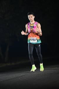 BIB: 47854
                            <button type="button" onclick="openModal(7360212)" class="btn btn-primary btn-sm float-right btn-popup" data-toggle="modal" data-target=".modal-high-quality">
                        <i class="fas fa-shopping-cart"></i> Add to Cart
                    </button>
                                            <button type="button" onclick="isThisMe(7360212, true)" class="btn btn-success btn-sm float-right btn-popup btn-isme hidden" data-toggle="tooltip" data-placement="bottom" title="นี่คือรูปของคุณใช่ไหม คลิกที่นี่เพื่อเอาเข้าอัลบั้ม">
                        <i class="fas fa-plus"></i> Add to album
                    </button>
                    <button type="button" onclick="isThisMe(7360212, false)" class="btn btn-warning btn-sm float-right btn-popup btn-isnotme hidden">
                        <i class="fas fa-ban"></i> Remove from album
                    </button>