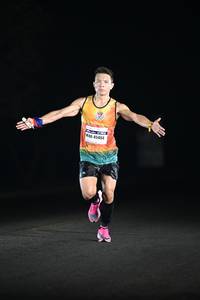 BIB: 45494
                            <button type="button" onclick="openModal(7968400)" class="btn btn-primary btn-sm float-right btn-popup" data-toggle="modal" data-target=".modal-high-quality">
                        <i class="fas fa-shopping-cart"></i> Add to Cart
                    </button>
                                            <button type="button" onclick="isThisMe(7968400, true)" class="btn btn-success btn-sm float-right btn-popup btn-isme hidden" data-toggle="tooltip" data-placement="bottom" title="นี่คือรูปของคุณใช่ไหม คลิกที่นี่เพื่อเอาเข้าอัลบั้ม">
                        <i class="fas fa-plus"></i> Add to album
                    </button>
                    <button type="button" onclick="isThisMe(7968400, false)" class="btn btn-warning btn-sm float-right btn-popup btn-isnotme hidden">
                        <i class="fas fa-ban"></i> Remove from album
                    </button>