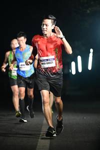 BIB: 84021
                            <button type="button" onclick="openModal(7383090)" class="btn btn-primary btn-sm float-right btn-popup" data-toggle="modal" data-target=".modal-high-quality">
                        <i class="fas fa-shopping-cart"></i> Add to Cart
                    </button>
                                            <button type="button" onclick="isThisMe(7383090, true)" class="btn btn-success btn-sm float-right btn-popup btn-isme hidden" data-toggle="tooltip" data-placement="bottom" title="นี่คือรูปของคุณใช่ไหม คลิกที่นี่เพื่อเอาเข้าอัลบั้ม">
                        <i class="fas fa-plus"></i> Add to album
                    </button>
                    <button type="button" onclick="isThisMe(7383090, false)" class="btn btn-warning btn-sm float-right btn-popup btn-isnotme hidden">
                        <i class="fas fa-ban"></i> Remove from album
                    </button>