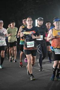 BIB: 051, 26555, 269
                            <button type="button" onclick="openModal(7835810)" class="btn btn-primary btn-sm float-right btn-popup" data-toggle="modal" data-target=".modal-high-quality">
                        <i class="fas fa-shopping-cart"></i> Add to Cart
                    </button>
                                            <button type="button" onclick="isThisMe(7835810, true)" class="btn btn-success btn-sm float-right btn-popup btn-isme hidden" data-toggle="tooltip" data-placement="bottom" title="นี่คือรูปของคุณใช่ไหม คลิกที่นี่เพื่อเอาเข้าอัลบั้ม">
                        <i class="fas fa-plus"></i> Add to album
                    </button>
                    <button type="button" onclick="isThisMe(7835810, false)" class="btn btn-warning btn-sm float-right btn-popup btn-isnotme hidden">
                        <i class="fas fa-ban"></i> Remove from album
                    </button>