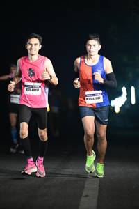 BIB: 48157, 42082
                            <button type="button" onclick="openModal(7379091)" class="btn btn-primary btn-sm float-right btn-popup" data-toggle="modal" data-target=".modal-high-quality">
                        <i class="fas fa-shopping-cart"></i> Add to Cart
                    </button>
                                            <button type="button" onclick="isThisMe(7379091, true)" class="btn btn-success btn-sm float-right btn-popup btn-isme hidden" data-toggle="tooltip" data-placement="bottom" title="นี่คือรูปของคุณใช่ไหม คลิกที่นี่เพื่อเอาเข้าอัลบั้ม">
                        <i class="fas fa-plus"></i> Add to album
                    </button>
                    <button type="button" onclick="isThisMe(7379091, false)" class="btn btn-warning btn-sm float-right btn-popup btn-isnotme hidden">
                        <i class="fas fa-ban"></i> Remove from album
                    </button>