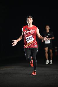 BIB: 41729, 42195
                            <button type="button" onclick="openModal(7382794)" class="btn btn-primary btn-sm float-right btn-popup" data-toggle="modal" data-target=".modal-high-quality">
                        <i class="fas fa-shopping-cart"></i> Add to Cart
                    </button>
                                            <button type="button" onclick="isThisMe(7382794, true)" class="btn btn-success btn-sm float-right btn-popup btn-isme hidden" data-toggle="tooltip" data-placement="bottom" title="นี่คือรูปของคุณใช่ไหม คลิกที่นี่เพื่อเอาเข้าอัลบั้ม">
                        <i class="fas fa-plus"></i> Add to album
                    </button>
                    <button type="button" onclick="isThisMe(7382794, false)" class="btn btn-warning btn-sm float-right btn-popup btn-isnotme hidden">
                        <i class="fas fa-ban"></i> Remove from album
                    </button>