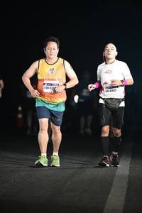 BIB: 428, 47822
                            <button type="button" onclick="openModal(7725214)" class="btn btn-primary btn-sm float-right btn-popup" data-toggle="modal" data-target=".modal-high-quality">
                        <i class="fas fa-shopping-cart"></i> Add to Cart
                    </button>
                                            <button type="button" onclick="isThisMe(7725214, true)" class="btn btn-success btn-sm float-right btn-popup btn-isme hidden" data-toggle="tooltip" data-placement="bottom" title="นี่คือรูปของคุณใช่ไหม คลิกที่นี่เพื่อเอาเข้าอัลบั้ม">
                        <i class="fas fa-plus"></i> Add to album
                    </button>
                    <button type="button" onclick="isThisMe(7725214, false)" class="btn btn-warning btn-sm float-right btn-popup btn-isnotme hidden">
                        <i class="fas fa-ban"></i> Remove from album
                    </button>
