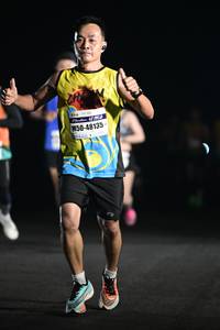 BIB: 48135
                            <button type="button" onclick="openModal(7387384)" class="btn btn-primary btn-sm float-right btn-popup" data-toggle="modal" data-target=".modal-high-quality">
                        <i class="fas fa-shopping-cart"></i> Add to Cart
                    </button>
                                            <button type="button" onclick="isThisMe(7387384, true)" class="btn btn-success btn-sm float-right btn-popup btn-isme hidden" data-toggle="tooltip" data-placement="bottom" title="นี่คือรูปของคุณใช่ไหม คลิกที่นี่เพื่อเอาเข้าอัลบั้ม">
                        <i class="fas fa-plus"></i> Add to album
                    </button>
                    <button type="button" onclick="isThisMe(7387384, false)" class="btn btn-warning btn-sm float-right btn-popup btn-isnotme hidden">
                        <i class="fas fa-ban"></i> Remove from album
                    </button>