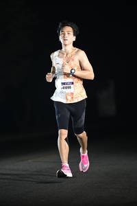 BIB: 41090
                            <button type="button" onclick="openModal(7968599)" class="btn btn-primary btn-sm float-right btn-popup" data-toggle="modal" data-target=".modal-high-quality">
                        <i class="fas fa-shopping-cart"></i> Add to Cart
                    </button>
                                            <button type="button" onclick="isThisMe(7968599, true)" class="btn btn-success btn-sm float-right btn-popup btn-isme hidden" data-toggle="tooltip" data-placement="bottom" title="นี่คือรูปของคุณใช่ไหม คลิกที่นี่เพื่อเอาเข้าอัลบั้ม">
                        <i class="fas fa-plus"></i> Add to album
                    </button>
                    <button type="button" onclick="isThisMe(7968599, false)" class="btn btn-warning btn-sm float-right btn-popup btn-isnotme hidden">
                        <i class="fas fa-ban"></i> Remove from album
                    </button>