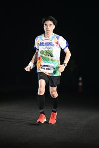 BIB: 41843
                            <button type="button" onclick="openModal(7967602)" class="btn btn-primary btn-sm float-right btn-popup" data-toggle="modal" data-target=".modal-high-quality">
                        <i class="fas fa-shopping-cart"></i> Add to Cart
                    </button>
                                            <button type="button" onclick="isThisMe(7967602, true)" class="btn btn-success btn-sm float-right btn-popup btn-isme hidden" data-toggle="tooltip" data-placement="bottom" title="นี่คือรูปของคุณใช่ไหม คลิกที่นี่เพื่อเอาเข้าอัลบั้ม">
                        <i class="fas fa-plus"></i> Add to album
                    </button>
                    <button type="button" onclick="isThisMe(7967602, false)" class="btn btn-warning btn-sm float-right btn-popup btn-isnotme hidden">
                        <i class="fas fa-ban"></i> Remove from album
                    </button>