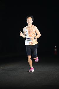 BIB: 41096
                            <button type="button" onclick="openModal(7968588)" class="btn btn-primary btn-sm float-right btn-popup" data-toggle="modal" data-target=".modal-high-quality">
                        <i class="fas fa-shopping-cart"></i> Add to Cart
                    </button>
                                            <button type="button" onclick="isThisMe(7968588, true)" class="btn btn-success btn-sm float-right btn-popup btn-isme hidden" data-toggle="tooltip" data-placement="bottom" title="นี่คือรูปของคุณใช่ไหม คลิกที่นี่เพื่อเอาเข้าอัลบั้ม">
                        <i class="fas fa-plus"></i> Add to album
                    </button>
                    <button type="button" onclick="isThisMe(7968588, false)" class="btn btn-warning btn-sm float-right btn-popup btn-isnotme hidden">
                        <i class="fas fa-ban"></i> Remove from album
                    </button>