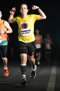 BIB: 41393
                            <button type="button" onclick="openModal(7381984)" class="btn btn-primary btn-sm float-right btn-popup" data-toggle="modal" data-target=".modal-high-quality">
                        <i class="fas fa-shopping-cart"></i> Add to Cart
                    </button>
                                            <button type="button" onclick="isThisMe(7381984, true)" class="btn btn-success btn-sm float-right btn-popup btn-isme hidden" data-toggle="tooltip" data-placement="bottom" title="นี่คือรูปของคุณใช่ไหม คลิกที่นี่เพื่อเอาเข้าอัลบั้ม">
                        <i class="fas fa-plus"></i> Add to album
                    </button>
                    <button type="button" onclick="isThisMe(7381984, false)" class="btn btn-warning btn-sm float-right btn-popup btn-isnotme hidden">
                        <i class="fas fa-ban"></i> Remove from album
                    </button>