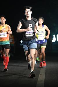 BIB: 84094, 4595
                            <button type="button" onclick="openModal(7383410)" class="btn btn-primary btn-sm float-right btn-popup" data-toggle="modal" data-target=".modal-high-quality">
                        <i class="fas fa-shopping-cart"></i> Add to Cart
                    </button>
                                            <button type="button" onclick="isThisMe(7383410, true)" class="btn btn-success btn-sm float-right btn-popup btn-isme hidden" data-toggle="tooltip" data-placement="bottom" title="นี่คือรูปของคุณใช่ไหม คลิกที่นี่เพื่อเอาเข้าอัลบั้ม">
                        <i class="fas fa-plus"></i> Add to album
                    </button>
                    <button type="button" onclick="isThisMe(7383410, false)" class="btn btn-warning btn-sm float-right btn-popup btn-isnotme hidden">
                        <i class="fas fa-ban"></i> Remove from album
                    </button>