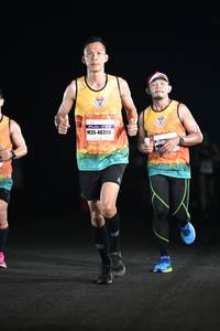 BIB: 48390
                            <button type="button" onclick="openModal(7378837)" class="btn btn-primary btn-sm float-right btn-popup" data-toggle="modal" data-target=".modal-high-quality">
                        <i class="fas fa-shopping-cart"></i> Add to Cart
                    </button>
                                            <button type="button" onclick="isThisMe(7378837, true)" class="btn btn-success btn-sm float-right btn-popup btn-isme hidden" data-toggle="tooltip" data-placement="bottom" title="นี่คือรูปของคุณใช่ไหม คลิกที่นี่เพื่อเอาเข้าอัลบั้ม">
                        <i class="fas fa-plus"></i> Add to album
                    </button>
                    <button type="button" onclick="isThisMe(7378837, false)" class="btn btn-warning btn-sm float-right btn-popup btn-isnotme hidden">
                        <i class="fas fa-ban"></i> Remove from album
                    </button>