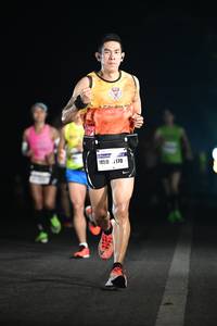 BIB: 170
                            <button type="button" onclick="openModal(7379571)" class="btn btn-primary btn-sm float-right btn-popup" data-toggle="modal" data-target=".modal-high-quality">
                        <i class="fas fa-shopping-cart"></i> Add to Cart
                    </button>
                                            <button type="button" onclick="isThisMe(7379571, true)" class="btn btn-success btn-sm float-right btn-popup btn-isme hidden" data-toggle="tooltip" data-placement="bottom" title="นี่คือรูปของคุณใช่ไหม คลิกที่นี่เพื่อเอาเข้าอัลบั้ม">
                        <i class="fas fa-plus"></i> Add to album
                    </button>
                    <button type="button" onclick="isThisMe(7379571, false)" class="btn btn-warning btn-sm float-right btn-popup btn-isnotme hidden">
                        <i class="fas fa-ban"></i> Remove from album
                    </button>