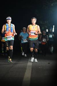 BIB: 425, 42543
                            <button type="button" onclick="openModal(7566608)" class="btn btn-primary btn-sm float-right btn-popup" data-toggle="modal" data-target=".modal-high-quality">
                        <i class="fas fa-shopping-cart"></i> Add to Cart
                    </button>
                                            <button type="button" onclick="isThisMe(7566608, true)" class="btn btn-success btn-sm float-right btn-popup btn-isme hidden" data-toggle="tooltip" data-placement="bottom" title="นี่คือรูปของคุณใช่ไหม คลิกที่นี่เพื่อเอาเข้าอัลบั้ม">
                        <i class="fas fa-plus"></i> Add to album
                    </button>
                    <button type="button" onclick="isThisMe(7566608, false)" class="btn btn-warning btn-sm float-right btn-popup btn-isnotme hidden">
                        <i class="fas fa-ban"></i> Remove from album
                    </button>