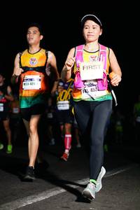 BIB: 4211, 452
                            <button type="button" onclick="openModal(8798278)" class="btn btn-primary btn-sm float-right btn-popup" data-toggle="modal" data-target=".modal-high-quality">
                        <i class="fas fa-shopping-cart"></i> Add to Cart
                    </button>
                                            <button type="button" onclick="isThisMe(8798278, true)" class="btn btn-success btn-sm float-right btn-popup btn-isme hidden" data-toggle="tooltip" data-placement="bottom" title="นี่คือรูปของคุณใช่ไหม คลิกที่นี่เพื่อเอาเข้าอัลบั้ม">
                        <i class="fas fa-plus"></i> Add to album
                    </button>
                    <button type="button" onclick="isThisMe(8798278, false)" class="btn btn-warning btn-sm float-right btn-popup btn-isnotme hidden">
                        <i class="fas fa-ban"></i> Remove from album
                    </button>