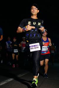 BIB: 46740, 43095
                            <button type="button" onclick="openModal(8793782)" class="btn btn-primary btn-sm float-right btn-popup" data-toggle="modal" data-target=".modal-high-quality">
                        <i class="fas fa-shopping-cart"></i> Add to Cart
                    </button>
                                            <button type="button" onclick="isThisMe(8793782, true)" class="btn btn-success btn-sm float-right btn-popup btn-isme hidden" data-toggle="tooltip" data-placement="bottom" title="นี่คือรูปของคุณใช่ไหม คลิกที่นี่เพื่อเอาเข้าอัลบั้ม">
                        <i class="fas fa-plus"></i> Add to album
                    </button>
                    <button type="button" onclick="isThisMe(8793782, false)" class="btn btn-warning btn-sm float-right btn-popup btn-isnotme hidden">
                        <i class="fas fa-ban"></i> Remove from album
                    </button>