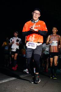 BIB: 411, 45261
                            <button type="button" onclick="openModal(8797723)" class="btn btn-primary btn-sm float-right btn-popup" data-toggle="modal" data-target=".modal-high-quality">
                        <i class="fas fa-shopping-cart"></i> Add to Cart
                    </button>
                                            <button type="button" onclick="isThisMe(8797723, true)" class="btn btn-success btn-sm float-right btn-popup btn-isme hidden" data-toggle="tooltip" data-placement="bottom" title="นี่คือรูปของคุณใช่ไหม คลิกที่นี่เพื่อเอาเข้าอัลบั้ม">
                        <i class="fas fa-plus"></i> Add to album
                    </button>
                    <button type="button" onclick="isThisMe(8797723, false)" class="btn btn-warning btn-sm float-right btn-popup btn-isnotme hidden">
                        <i class="fas fa-ban"></i> Remove from album
                    </button>