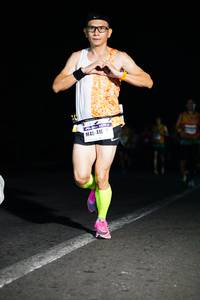 BIB: 410
                            <button type="button" onclick="openModal(8796564)" class="btn btn-primary btn-sm float-right btn-popup" data-toggle="modal" data-target=".modal-high-quality">
                        <i class="fas fa-shopping-cart"></i> Add to Cart
                    </button>
                                            <button type="button" onclick="isThisMe(8796564, true)" class="btn btn-success btn-sm float-right btn-popup btn-isme hidden" data-toggle="tooltip" data-placement="bottom" title="นี่คือรูปของคุณใช่ไหม คลิกที่นี่เพื่อเอาเข้าอัลบั้ม">
                        <i class="fas fa-plus"></i> Add to album
                    </button>
                    <button type="button" onclick="isThisMe(8796564, false)" class="btn btn-warning btn-sm float-right btn-popup btn-isnotme hidden">
                        <i class="fas fa-ban"></i> Remove from album
                    </button>