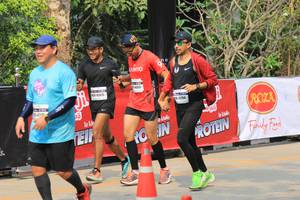 BIB: 45615, 47115, 45794
                            <button type="button" onclick="openModal(7404663)" class="btn btn-primary btn-sm float-right btn-popup" data-toggle="modal" data-target=".modal-high-quality">
                        <i class="fas fa-shopping-cart"></i> Add to Cart
                    </button>
                                            <button type="button" onclick="isThisMe(7404663, true)" class="btn btn-success btn-sm float-right btn-popup btn-isme hidden" data-toggle="tooltip" data-placement="bottom" title="นี่คือรูปของคุณใช่ไหม คลิกที่นี่เพื่อเอาเข้าอัลบั้ม">
                        <i class="fas fa-plus"></i> Add to album
                    </button>
                    <button type="button" onclick="isThisMe(7404663, false)" class="btn btn-warning btn-sm float-right btn-popup btn-isnotme hidden">
                        <i class="fas fa-ban"></i> Remove from album
                    </button>