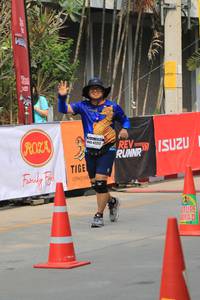 BIB: 12372
                            <button type="button" onclick="openModal(7404318)" class="btn btn-primary btn-sm float-right btn-popup" data-toggle="modal" data-target=".modal-high-quality">
                        <i class="fas fa-shopping-cart"></i> Add to Cart
                    </button>
                                            <button type="button" onclick="isThisMe(7404318, true)" class="btn btn-success btn-sm float-right btn-popup btn-isme hidden" data-toggle="tooltip" data-placement="bottom" title="นี่คือรูปของคุณใช่ไหม คลิกที่นี่เพื่อเอาเข้าอัลบั้ม">
                        <i class="fas fa-plus"></i> Add to album
                    </button>
                    <button type="button" onclick="isThisMe(7404318, false)" class="btn btn-warning btn-sm float-right btn-popup btn-isnotme hidden">
                        <i class="fas fa-ban"></i> Remove from album
                    </button>