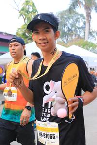 BIB: 102, 81065
                            <button type="button" onclick="openModal(7392981)" class="btn btn-primary btn-sm float-right btn-popup" data-toggle="modal" data-target=".modal-high-quality">
                        <i class="fas fa-shopping-cart"></i> Add to Cart
                    </button>
                                            <button type="button" onclick="isThisMe(7392981, true)" class="btn btn-success btn-sm float-right btn-popup btn-isme hidden" data-toggle="tooltip" data-placement="bottom" title="นี่คือรูปของคุณใช่ไหม คลิกที่นี่เพื่อเอาเข้าอัลบั้ม">
                        <i class="fas fa-plus"></i> Add to album
                    </button>
                    <button type="button" onclick="isThisMe(7392981, false)" class="btn btn-warning btn-sm float-right btn-popup btn-isnotme hidden">
                        <i class="fas fa-ban"></i> Remove from album
                    </button>