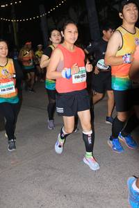 BIB: 27562, 2500
                            <button type="button" onclick="openModal(7391292)" class="btn btn-primary btn-sm float-right btn-popup" data-toggle="modal" data-target=".modal-high-quality">
                        <i class="fas fa-shopping-cart"></i> Add to Cart
                    </button>
                                            <button type="button" onclick="isThisMe(7391292, true)" class="btn btn-success btn-sm float-right btn-popup btn-isme hidden" data-toggle="tooltip" data-placement="bottom" title="นี่คือรูปของคุณใช่ไหม คลิกที่นี่เพื่อเอาเข้าอัลบั้ม">
                        <i class="fas fa-plus"></i> Add to album
                    </button>
                    <button type="button" onclick="isThisMe(7391292, false)" class="btn btn-warning btn-sm float-right btn-popup btn-isnotme hidden">
                        <i class="fas fa-ban"></i> Remove from album
                    </button>