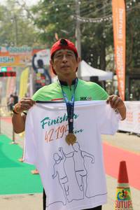 BIB: 42194
                            <button type="button" onclick="openModal(7405878)" class="btn btn-primary btn-sm float-right btn-popup" data-toggle="modal" data-target=".modal-high-quality">
                        <i class="fas fa-shopping-cart"></i> Add to Cart
                    </button>
                                            <button type="button" onclick="isThisMe(7405878, true)" class="btn btn-success btn-sm float-right btn-popup btn-isme hidden" data-toggle="tooltip" data-placement="bottom" title="นี่คือรูปของคุณใช่ไหม คลิกที่นี่เพื่อเอาเข้าอัลบั้ม">
                        <i class="fas fa-plus"></i> Add to album
                    </button>
                    <button type="button" onclick="isThisMe(7405878, false)" class="btn btn-warning btn-sm float-right btn-popup btn-isnotme hidden">
                        <i class="fas fa-ban"></i> Remove from album
                    </button>