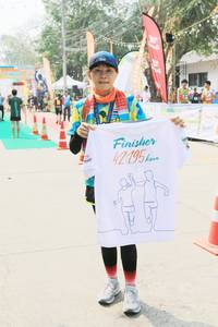 BIB: 42195
                            <button type="button" onclick="openModal(7405768)" class="btn btn-primary btn-sm float-right btn-popup" data-toggle="modal" data-target=".modal-high-quality">
                        <i class="fas fa-shopping-cart"></i> Add to Cart
                    </button>
                                            <button type="button" onclick="isThisMe(7405768, true)" class="btn btn-success btn-sm float-right btn-popup btn-isme hidden" data-toggle="tooltip" data-placement="bottom" title="นี่คือรูปของคุณใช่ไหม คลิกที่นี่เพื่อเอาเข้าอัลบั้ม">
                        <i class="fas fa-plus"></i> Add to album
                    </button>
                    <button type="button" onclick="isThisMe(7405768, false)" class="btn btn-warning btn-sm float-right btn-popup btn-isnotme hidden">
                        <i class="fas fa-ban"></i> Remove from album
                    </button>