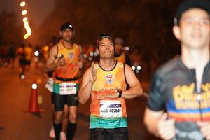BIB: 421, 40750
                            <button type="button" onclick="openModal(9413744)" class="btn btn-primary btn-sm float-right btn-popup" data-toggle="modal" data-target=".modal-high-quality">
                        <i class="fas fa-shopping-cart"></i> Add to Cart
                    </button>
                                            <button type="button" onclick="isThisMe(9413744, true)" class="btn btn-success btn-sm float-right btn-popup btn-isme hidden" data-toggle="tooltip" data-placement="bottom" title="นี่คือรูปของคุณใช่ไหม คลิกที่นี่เพื่อเอาเข้าอัลบั้ม">
                        <i class="fas fa-plus"></i> Add to album
                    </button>
                    <button type="button" onclick="isThisMe(9413744, false)" class="btn btn-warning btn-sm float-right btn-popup btn-isnotme hidden">
                        <i class="fas fa-ban"></i> Remove from album
                    </button>