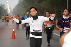 BIB: 427, 84013
                            <button type="button" onclick="openModal(9421908)" class="btn btn-primary btn-sm float-right btn-popup" data-toggle="modal" data-target=".modal-high-quality">
                        <i class="fas fa-shopping-cart"></i> Add to Cart
                    </button>
                                            <button type="button" onclick="isThisMe(9421908, true)" class="btn btn-success btn-sm float-right btn-popup btn-isme hidden" data-toggle="tooltip" data-placement="bottom" title="นี่คือรูปของคุณใช่ไหม คลิกที่นี่เพื่อเอาเข้าอัลบั้ม">
                        <i class="fas fa-plus"></i> Add to album
                    </button>
                    <button type="button" onclick="isThisMe(9421908, false)" class="btn btn-warning btn-sm float-right btn-popup btn-isnotme hidden">
                        <i class="fas fa-ban"></i> Remove from album
                    </button>