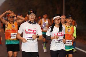 BIB: 84000, 40509, 41101
                            <button type="button" onclick="openModal(9416461)" class="btn btn-primary btn-sm float-right btn-popup" data-toggle="modal" data-target=".modal-high-quality">
                        <i class="fas fa-shopping-cart"></i> Add to Cart
                    </button>
                                            <button type="button" onclick="isThisMe(9416461, true)" class="btn btn-success btn-sm float-right btn-popup btn-isme hidden" data-toggle="tooltip" data-placement="bottom" title="นี่คือรูปของคุณใช่ไหม คลิกที่นี่เพื่อเอาเข้าอัลบั้ม">
                        <i class="fas fa-plus"></i> Add to album
                    </button>
                    <button type="button" onclick="isThisMe(9416461, false)" class="btn btn-warning btn-sm float-right btn-popup btn-isnotme hidden">
                        <i class="fas fa-ban"></i> Remove from album
                    </button>