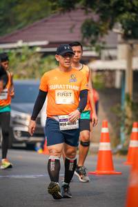 BIB: 46985
                            <button type="button" onclick="openModal(9460747)" class="btn btn-primary btn-sm float-right btn-popup" data-toggle="modal" data-target=".modal-high-quality">
                        <i class="fas fa-shopping-cart"></i> Add to Cart
                    </button>
                                            <button type="button" onclick="isThisMe(9460747, true)" class="btn btn-success btn-sm float-right btn-popup btn-isme hidden" data-toggle="tooltip" data-placement="bottom" title="นี่คือรูปของคุณใช่ไหม คลิกที่นี่เพื่อเอาเข้าอัลบั้ม">
                        <i class="fas fa-plus"></i> Add to album
                    </button>
                    <button type="button" onclick="isThisMe(9460747, false)" class="btn btn-warning btn-sm float-right btn-popup btn-isnotme hidden">
                        <i class="fas fa-ban"></i> Remove from album
                    </button>