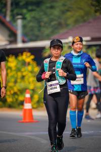 BIB: 40586
                            <button type="button" onclick="openModal(9455191)" class="btn btn-primary btn-sm float-right btn-popup" data-toggle="modal" data-target=".modal-high-quality">
                        <i class="fas fa-shopping-cart"></i> Add to Cart
                    </button>
                                            <button type="button" onclick="isThisMe(9455191, true)" class="btn btn-success btn-sm float-right btn-popup btn-isme hidden" data-toggle="tooltip" data-placement="bottom" title="นี่คือรูปของคุณใช่ไหม คลิกที่นี่เพื่อเอาเข้าอัลบั้ม">
                        <i class="fas fa-plus"></i> Add to album
                    </button>
                    <button type="button" onclick="isThisMe(9455191, false)" class="btn btn-warning btn-sm float-right btn-popup btn-isnotme hidden">
                        <i class="fas fa-ban"></i> Remove from album
                    </button>