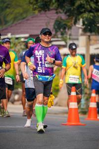 BIB: 554
                            <button type="button" onclick="openModal(9454919)" class="btn btn-primary btn-sm float-right btn-popup" data-toggle="modal" data-target=".modal-high-quality">
                        <i class="fas fa-shopping-cart"></i> Add to Cart
                    </button>
                                            <button type="button" onclick="isThisMe(9454919, true)" class="btn btn-success btn-sm float-right btn-popup btn-isme hidden" data-toggle="tooltip" data-placement="bottom" title="นี่คือรูปของคุณใช่ไหม คลิกที่นี่เพื่อเอาเข้าอัลบั้ม">
                        <i class="fas fa-plus"></i> Add to album
                    </button>
                    <button type="button" onclick="isThisMe(9454919, false)" class="btn btn-warning btn-sm float-right btn-popup btn-isnotme hidden">
                        <i class="fas fa-ban"></i> Remove from album
                    </button>