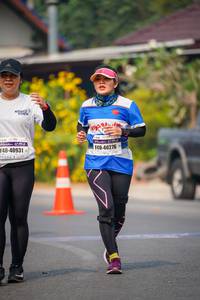 BIB: 40276, 40931
                            <button type="button" onclick="openModal(9576977)" class="btn btn-primary btn-sm float-right btn-popup" data-toggle="modal" data-target=".modal-high-quality">
                        <i class="fas fa-shopping-cart"></i> Add to Cart
                    </button>
                                            <button type="button" onclick="isThisMe(9576977, true)" class="btn btn-success btn-sm float-right btn-popup btn-isme hidden" data-toggle="tooltip" data-placement="bottom" title="นี่คือรูปของคุณใช่ไหม คลิกที่นี่เพื่อเอาเข้าอัลบั้ม">
                        <i class="fas fa-plus"></i> Add to album
                    </button>
                    <button type="button" onclick="isThisMe(9576977, false)" class="btn btn-warning btn-sm float-right btn-popup btn-isnotme hidden">
                        <i class="fas fa-ban"></i> Remove from album
                    </button>