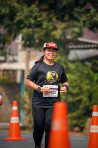 BIB: 2123
                            <button type="button" onclick="openModal(9573941)" class="btn btn-primary btn-sm float-right btn-popup" data-toggle="modal" data-target=".modal-high-quality">
                        <i class="fas fa-shopping-cart"></i> Add to Cart
                    </button>
                                            <button type="button" onclick="isThisMe(9573941, true)" class="btn btn-success btn-sm float-right btn-popup btn-isme hidden" data-toggle="tooltip" data-placement="bottom" title="นี่คือรูปของคุณใช่ไหม คลิกที่นี่เพื่อเอาเข้าอัลบั้ม">
                        <i class="fas fa-plus"></i> Add to album
                    </button>
                    <button type="button" onclick="isThisMe(9573941, false)" class="btn btn-warning btn-sm float-right btn-popup btn-isnotme hidden">
                        <i class="fas fa-ban"></i> Remove from album
                    </button>