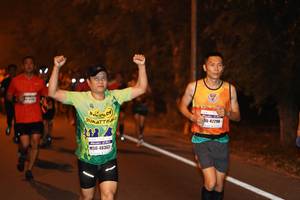 BIB: 42298, 48363
                            <button type="button" onclick="openModal(7800129)" class="btn btn-primary btn-sm float-right btn-popup" data-toggle="modal" data-target=".modal-high-quality">
                        <i class="fas fa-shopping-cart"></i> Add to Cart
                    </button>
                                            <button type="button" onclick="isThisMe(7800129, true)" class="btn btn-success btn-sm float-right btn-popup btn-isme hidden" data-toggle="tooltip" data-placement="bottom" title="นี่คือรูปของคุณใช่ไหม คลิกที่นี่เพื่อเอาเข้าอัลบั้ม">
                        <i class="fas fa-plus"></i> Add to album
                    </button>
                    <button type="button" onclick="isThisMe(7800129, false)" class="btn btn-warning btn-sm float-right btn-popup btn-isnotme hidden">
                        <i class="fas fa-ban"></i> Remove from album
                    </button>