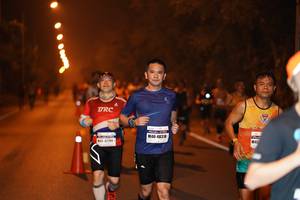 BIB: 48318, 474
                            <button type="button" onclick="openModal(8728077)" class="btn btn-primary btn-sm float-right btn-popup" data-toggle="modal" data-target=".modal-high-quality">
                        <i class="fas fa-shopping-cart"></i> Add to Cart
                    </button>
                                            <button type="button" onclick="isThisMe(8728077, true)" class="btn btn-success btn-sm float-right btn-popup btn-isme hidden" data-toggle="tooltip" data-placement="bottom" title="นี่คือรูปของคุณใช่ไหม คลิกที่นี่เพื่อเอาเข้าอัลบั้ม">
                        <i class="fas fa-plus"></i> Add to album
                    </button>
                    <button type="button" onclick="isThisMe(8728077, false)" class="btn btn-warning btn-sm float-right btn-popup btn-isnotme hidden">
                        <i class="fas fa-ban"></i> Remove from album
                    </button>