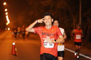 BIB: 140, 760
                            <button type="button" onclick="openModal(8709972)" class="btn btn-primary btn-sm float-right btn-popup" data-toggle="modal" data-target=".modal-high-quality">
                        <i class="fas fa-shopping-cart"></i> Add to Cart
                    </button>
                                            <button type="button" onclick="isThisMe(8709972, true)" class="btn btn-success btn-sm float-right btn-popup btn-isme hidden" data-toggle="tooltip" data-placement="bottom" title="นี่คือรูปของคุณใช่ไหม คลิกที่นี่เพื่อเอาเข้าอัลบั้ม">
                        <i class="fas fa-plus"></i> Add to album
                    </button>
                    <button type="button" onclick="isThisMe(8709972, false)" class="btn btn-warning btn-sm float-right btn-popup btn-isnotme hidden">
                        <i class="fas fa-ban"></i> Remove from album
                    </button>