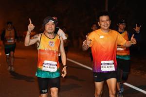BIB: 4227, 42105
                            <button type="button" onclick="openModal(8678209)" class="btn btn-primary btn-sm float-right btn-popup" data-toggle="modal" data-target=".modal-high-quality">
                        <i class="fas fa-shopping-cart"></i> Add to Cart
                    </button>
                                            <button type="button" onclick="isThisMe(8678209, true)" class="btn btn-success btn-sm float-right btn-popup btn-isme hidden" data-toggle="tooltip" data-placement="bottom" title="นี่คือรูปของคุณใช่ไหม คลิกที่นี่เพื่อเอาเข้าอัลบั้ม">
                        <i class="fas fa-plus"></i> Add to album
                    </button>
                    <button type="button" onclick="isThisMe(8678209, false)" class="btn btn-warning btn-sm float-right btn-popup btn-isnotme hidden">
                        <i class="fas fa-ban"></i> Remove from album
                    </button>