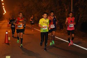 BIB: 0512
                            <button type="button" onclick="openModal(7612004)" class="btn btn-primary btn-sm float-right btn-popup" data-toggle="modal" data-target=".modal-high-quality">
                        <i class="fas fa-shopping-cart"></i> Add to Cart
                    </button>
                                            <button type="button" onclick="isThisMe(7612004, true)" class="btn btn-success btn-sm float-right btn-popup btn-isme hidden" data-toggle="tooltip" data-placement="bottom" title="นี่คือรูปของคุณใช่ไหม คลิกที่นี่เพื่อเอาเข้าอัลบั้ม">
                        <i class="fas fa-plus"></i> Add to album
                    </button>
                    <button type="button" onclick="isThisMe(7612004, false)" class="btn btn-warning btn-sm float-right btn-popup btn-isnotme hidden">
                        <i class="fas fa-ban"></i> Remove from album
                    </button>