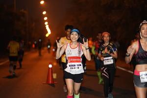 BIB: 413, 40126
                            <button type="button" onclick="openModal(8681644)" class="btn btn-primary btn-sm float-right btn-popup" data-toggle="modal" data-target=".modal-high-quality">
                        <i class="fas fa-shopping-cart"></i> Add to Cart
                    </button>
                                            <button type="button" onclick="isThisMe(8681644, true)" class="btn btn-success btn-sm float-right btn-popup btn-isme hidden" data-toggle="tooltip" data-placement="bottom" title="นี่คือรูปของคุณใช่ไหม คลิกที่นี่เพื่อเอาเข้าอัลบั้ม">
                        <i class="fas fa-plus"></i> Add to album
                    </button>
                    <button type="button" onclick="isThisMe(8681644, false)" class="btn btn-warning btn-sm float-right btn-popup btn-isnotme hidden">
                        <i class="fas fa-ban"></i> Remove from album
                    </button>