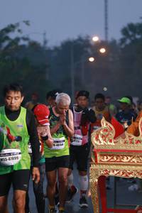 BIB: 48158, 47899
                            <button type="button" onclick="openModal(7338605)" class="btn btn-primary btn-sm float-right btn-popup" data-toggle="modal" data-target=".modal-high-quality">
                        <i class="fas fa-shopping-cart"></i> Add to Cart
                    </button>
                                            <button type="button" onclick="isThisMe(7338605, true)" class="btn btn-success btn-sm float-right btn-popup btn-isme hidden" data-toggle="tooltip" data-placement="bottom" title="นี่คือรูปของคุณใช่ไหม คลิกที่นี่เพื่อเอาเข้าอัลบั้ม">
                        <i class="fas fa-plus"></i> Add to album
                    </button>
                    <button type="button" onclick="isThisMe(7338605, false)" class="btn btn-warning btn-sm float-right btn-popup btn-isnotme hidden">
                        <i class="fas fa-ban"></i> Remove from album
                    </button>
