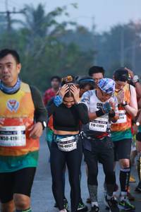 BIB: 030, 41494, 419, 40571
                            <button type="button" onclick="openModal(7352729)" class="btn btn-primary btn-sm float-right btn-popup" data-toggle="modal" data-target=".modal-high-quality">
                        <i class="fas fa-shopping-cart"></i> Add to Cart
                    </button>
                                            <button type="button" onclick="isThisMe(7352729, true)" class="btn btn-success btn-sm float-right btn-popup btn-isme hidden" data-toggle="tooltip" data-placement="bottom" title="นี่คือรูปของคุณใช่ไหม คลิกที่นี่เพื่อเอาเข้าอัลบั้ม">
                        <i class="fas fa-plus"></i> Add to album
                    </button>
                    <button type="button" onclick="isThisMe(7352729, false)" class="btn btn-warning btn-sm float-right btn-popup btn-isnotme hidden">
                        <i class="fas fa-ban"></i> Remove from album
                    </button>
