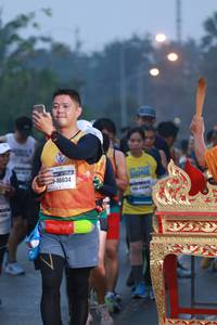 BIB: 46634, 640
                            <button type="button" onclick="openModal(7340440)" class="btn btn-primary btn-sm float-right btn-popup" data-toggle="modal" data-target=".modal-high-quality">
                        <i class="fas fa-shopping-cart"></i> Add to Cart
                    </button>
                                            <button type="button" onclick="isThisMe(7340440, true)" class="btn btn-success btn-sm float-right btn-popup btn-isme hidden" data-toggle="tooltip" data-placement="bottom" title="นี่คือรูปของคุณใช่ไหม คลิกที่นี่เพื่อเอาเข้าอัลบั้ม">
                        <i class="fas fa-plus"></i> Add to album
                    </button>
                    <button type="button" onclick="isThisMe(7340440, false)" class="btn btn-warning btn-sm float-right btn-popup btn-isnotme hidden">
                        <i class="fas fa-ban"></i> Remove from album
                    </button>