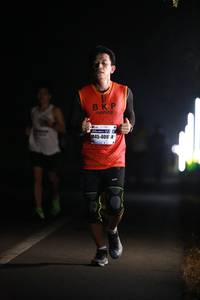 BIB: 409
                            <button type="button" onclick="openModal(8707373)" class="btn btn-primary btn-sm float-right btn-popup" data-toggle="modal" data-target=".modal-high-quality">
                        <i class="fas fa-shopping-cart"></i> Add to Cart
                    </button>
                                            <button type="button" onclick="isThisMe(8707373, true)" class="btn btn-success btn-sm float-right btn-popup btn-isme hidden" data-toggle="tooltip" data-placement="bottom" title="นี่คือรูปของคุณใช่ไหม คลิกที่นี่เพื่อเอาเข้าอัลบั้ม">
                        <i class="fas fa-plus"></i> Add to album
                    </button>
                    <button type="button" onclick="isThisMe(8707373, false)" class="btn btn-warning btn-sm float-right btn-popup btn-isnotme hidden">
                        <i class="fas fa-ban"></i> Remove from album
                    </button>