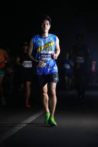 BIB: 426
                            <button type="button" onclick="openModal(8712118)" class="btn btn-primary btn-sm float-right btn-popup" data-toggle="modal" data-target=".modal-high-quality">
                        <i class="fas fa-shopping-cart"></i> Add to Cart
                    </button>
                                            <button type="button" onclick="isThisMe(8712118, true)" class="btn btn-success btn-sm float-right btn-popup btn-isme hidden" data-toggle="tooltip" data-placement="bottom" title="นี่คือรูปของคุณใช่ไหม คลิกที่นี่เพื่อเอาเข้าอัลบั้ม">
                        <i class="fas fa-plus"></i> Add to album
                    </button>
                    <button type="button" onclick="isThisMe(8712118, false)" class="btn btn-warning btn-sm float-right btn-popup btn-isnotme hidden">
                        <i class="fas fa-ban"></i> Remove from album
                    </button>