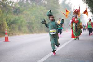 BIB: 
                            <button type="button" onclick="openModal(9435150)" class="btn btn-primary btn-sm float-right btn-popup" data-toggle="modal" data-target=".modal-high-quality">
                        <i class="fas fa-shopping-cart"></i> Add to Cart
                    </button>
                                            <button type="button" onclick="isThisMe(9435150, true)" class="btn btn-success btn-sm float-right btn-popup btn-isme hidden" data-toggle="tooltip" data-placement="bottom" title="นี่คือรูปของคุณใช่ไหม คลิกที่นี่เพื่อเอาเข้าอัลบั้ม">
                        <i class="fas fa-plus"></i> Add to album
                    </button>
                    <button type="button" onclick="isThisMe(9435150, false)" class="btn btn-warning btn-sm float-right btn-popup btn-isnotme hidden">
                        <i class="fas fa-ban"></i> Remove from album
                    </button>