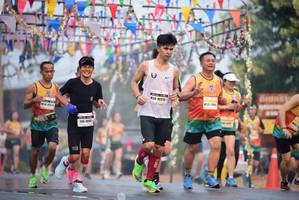 BIB: 459
                            <button type="button" onclick="openModal(8267105)" class="btn btn-primary btn-sm float-right btn-popup" data-toggle="modal" data-target=".modal-high-quality">
                        <i class="fas fa-shopping-cart"></i> Add to Cart
                    </button>
                                            <button type="button" onclick="isThisMe(8267105, true)" class="btn btn-success btn-sm float-right btn-popup btn-isme hidden" data-toggle="tooltip" data-placement="bottom" title="นี่คือรูปของคุณใช่ไหม คลิกที่นี่เพื่อเอาเข้าอัลบั้ม">
                        <i class="fas fa-plus"></i> Add to album
                    </button>
                    <button type="button" onclick="isThisMe(8267105, false)" class="btn btn-warning btn-sm float-right btn-popup btn-isnotme hidden">
                        <i class="fas fa-ban"></i> Remove from album
                    </button>